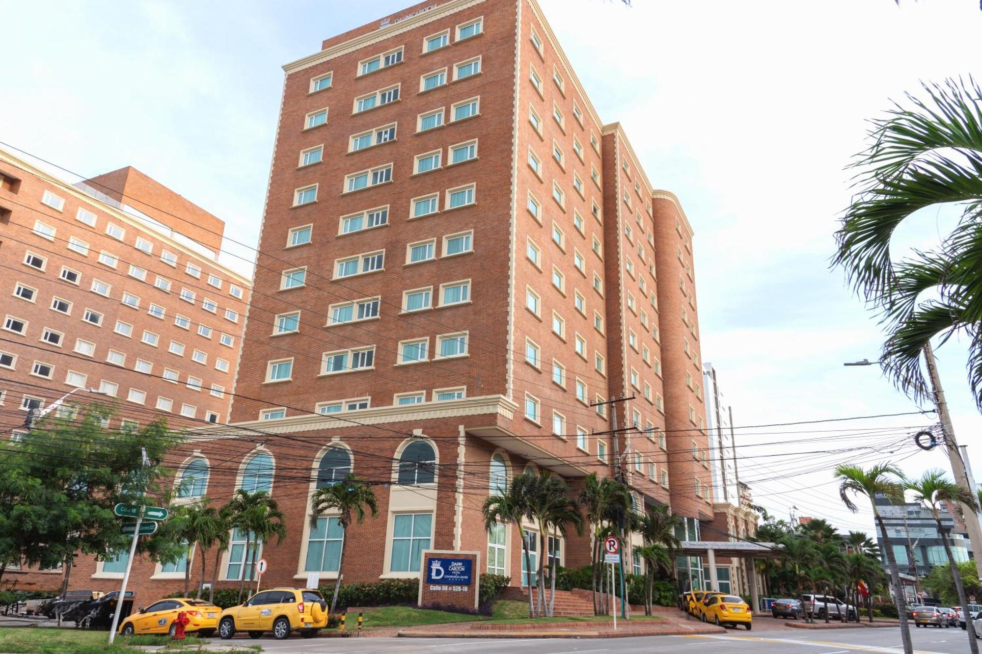 Hotel Dann Carlton Barranquilla Y Centro De Convenciones Екстер'єр фото The hotel in 2012